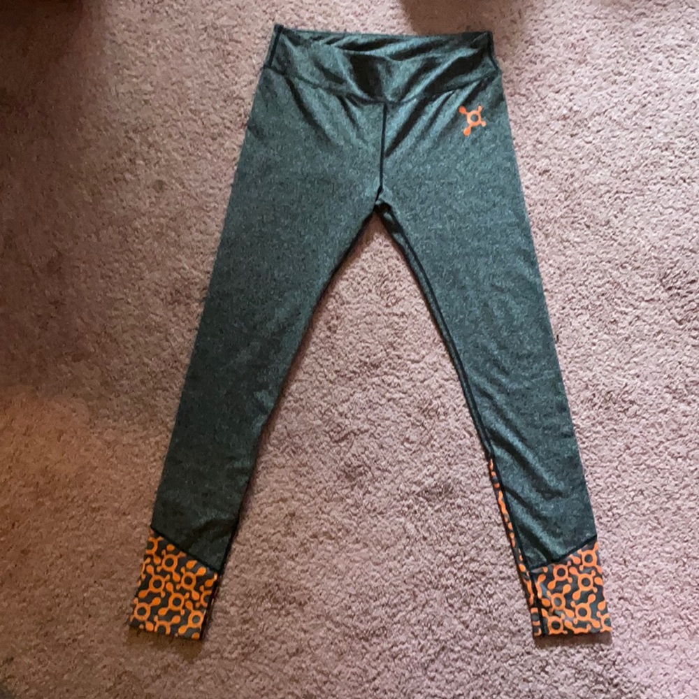 Orange Theory Fitness workout legging